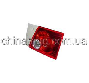 Фонарь внутренний правый Chery Amulet, A15-3773020BA Лицензия Фонарь внутренний правый Chery Amulet, A15-3773020BA Лицензия