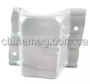 Крепление усилителя переднего бампера правое Geely MK, Geely MK2/ MK CROSS, 101200033902 Лицензия Крепление усилителя переднего бампера правое Geely MK, Geely MK2/ MK CROSS, 101200033902 Лицензия