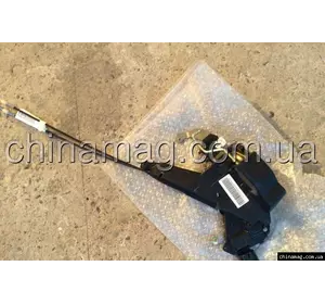 Замок двери передней левой Geely MK 1018005289 Замок двери передней левой Geely MK 1018005289