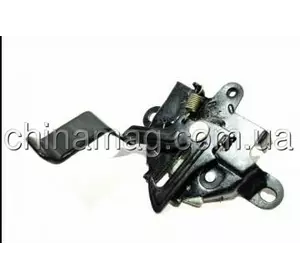 Замок капота в сборе Geely MK, 1018005657 Лицензия Замок капота в сборе Geely MK, 1018005657 Лицензия